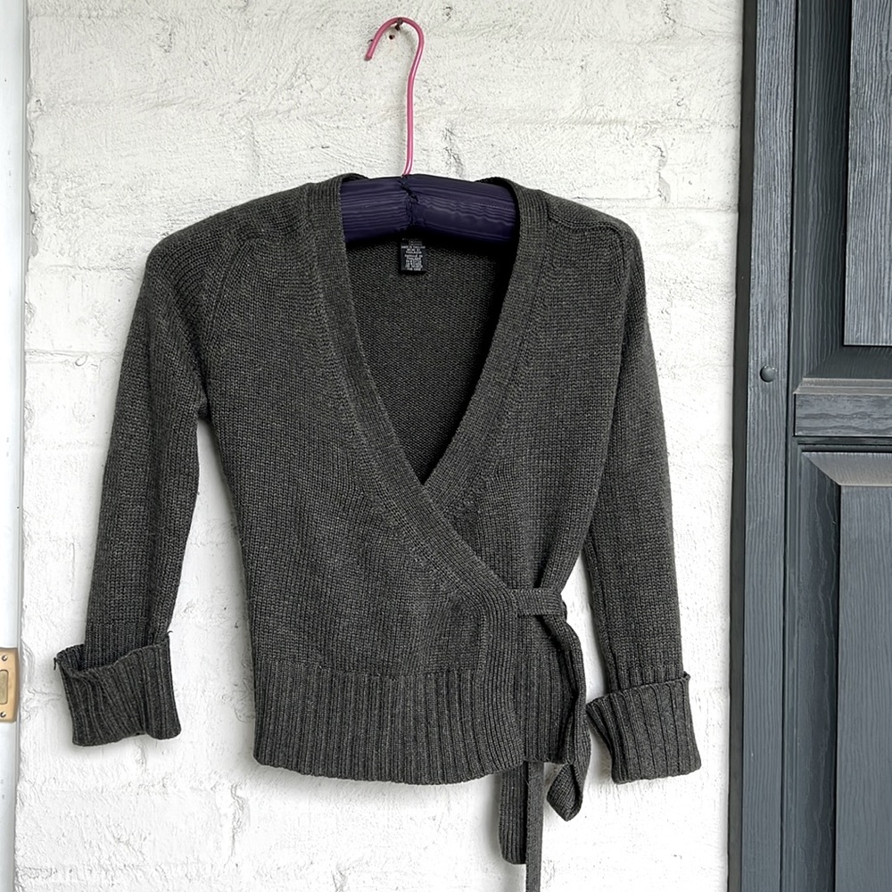 BCBGMaxazria dark olive silk/cashmere chunky cropped wrap sweater size small